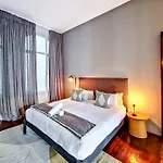 New York Style Apartment With The City Life!